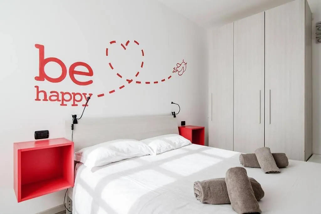 Appartamento Be Happy - The House Of Travelers Côme 0*,